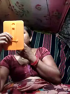 Snapshot of Hot_kiran4 chatting on April 2026 03:57:01 PM Hot kiran4 online show from April 2026 03:57:01 PM