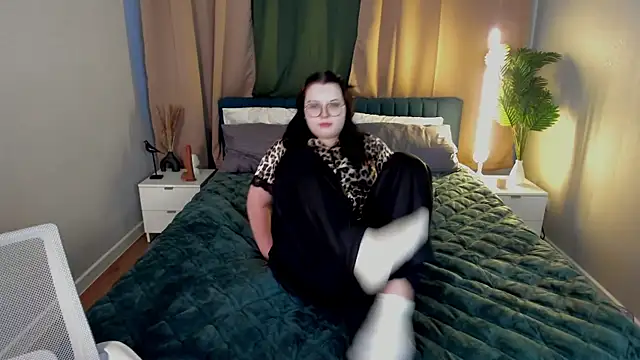 Kira G0ld online show from February 2026 01:04:02 AM