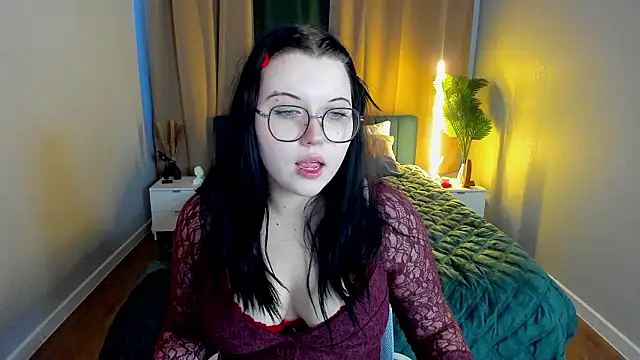 Kira G0ld online show from March 2026 01:01:01 AM