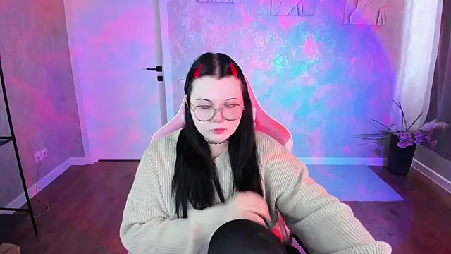 Kira G0ld online show from April 2026 01:05:02 AM