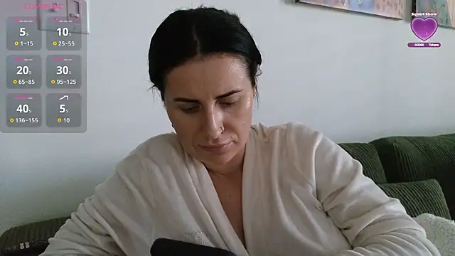 Snapshot of ViolettBaby chatting on February 2026 06:01:01 PM ViolettBaby online show from February 2026 06:01:01 PM