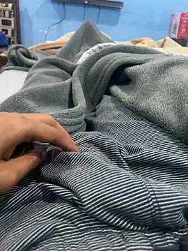 youngsterSA223 online show from April 2026 01:22:02 AM