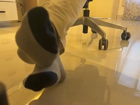 Snapshot of badassmaster42r chatting on February 2026 11:30:02 AM badassmaster42r online show from February 2026 11:30:02 AM