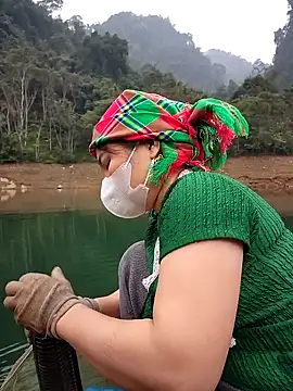 Snapshot of aki_zz69 chatting on February 2026 01:10:02 AM aki zz69 online show from February 2026 01:10:02 AM