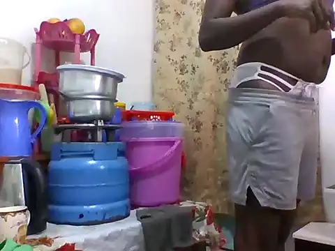 Snapshot of shoepoli chatting on February 2026 01:31:02 PM shoepoli online show from February 2026 01:31:02 PM