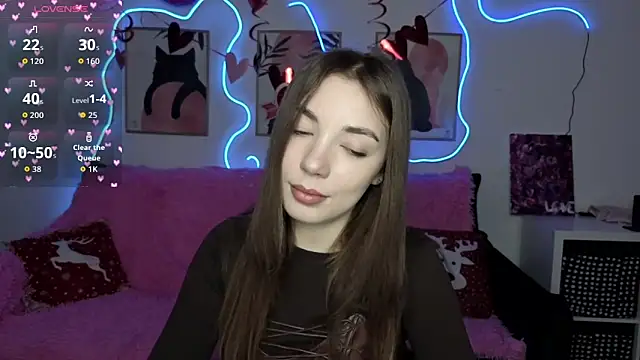 Snapshot of Adriennes chatting on February 2026 02:24:02 PM Adriennes online show from February 2026 02:24:02 PM