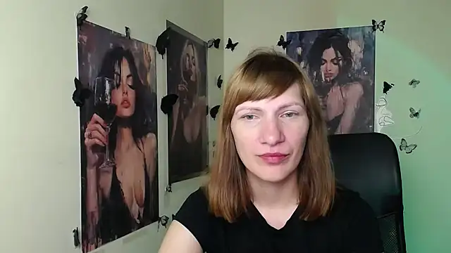 Snapshot of Rosalinda_ro chatting on June 2026 06:03:02 AM Rosalinda ro online show from June 2026 06:03:02 AM