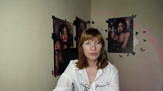 Snapshot of Rosalinda_ro chatting on June 2026 05:31:01 AM Rosalinda ro online show from June 2026 05:31:01 AM