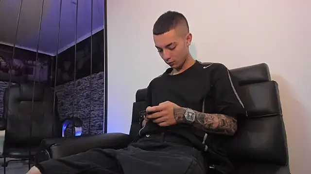 Dereck Boy  online show from March 2026 04:18:01 AM