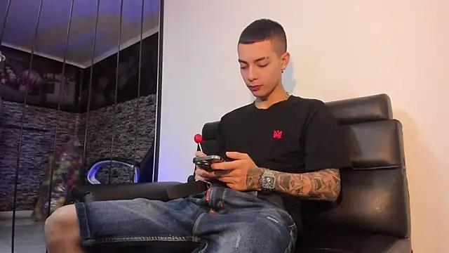 Dereck Boy  online show from March 2026 03:19:02 AM