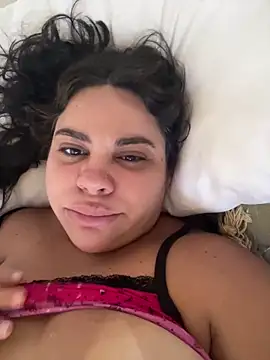 Adriputinha online show from February 2026 02:23:01 PM