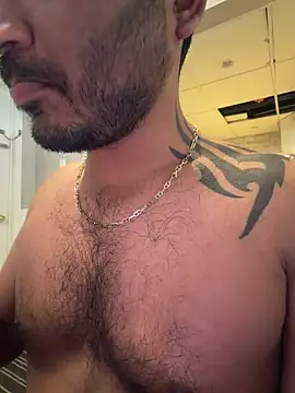 DaggerTie online show from April 2026 07:16:02 PM