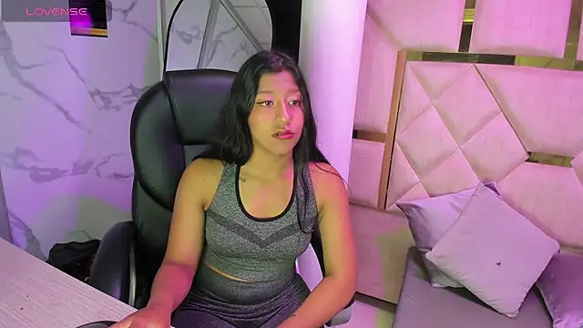 Vaneline2 online show from February 2026 09:58:01 PM