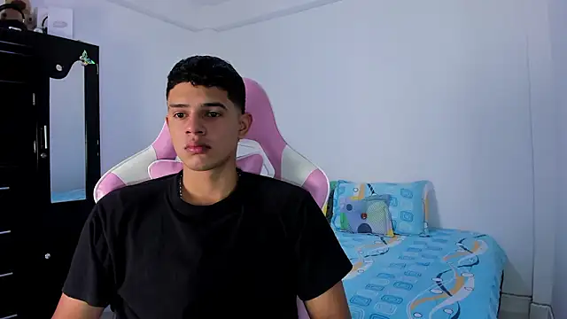 Snapshot of Adrian_Prime_ chatting on February 2026 07:14:02 PM Adrian Prime online show from February 2026 07:14:02 PM