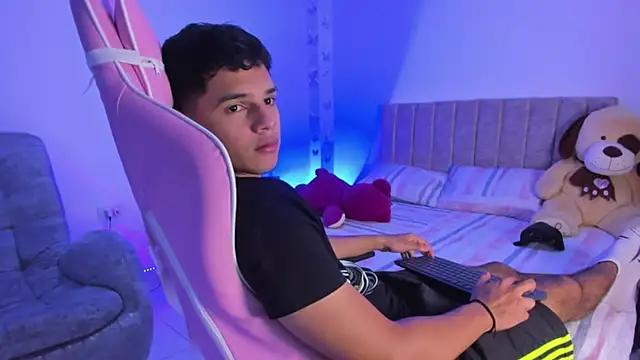 Adrian Prime  online show from April 2026 01:31:02 AM