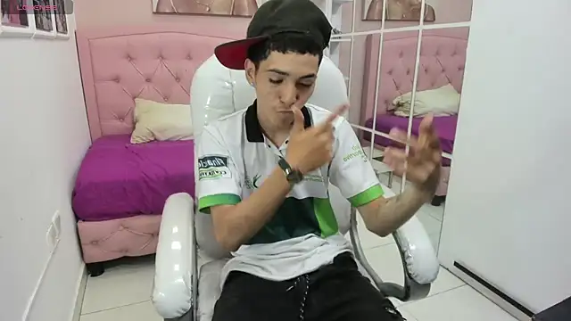 Asher costa online show from June 2026 10:04:01 PM