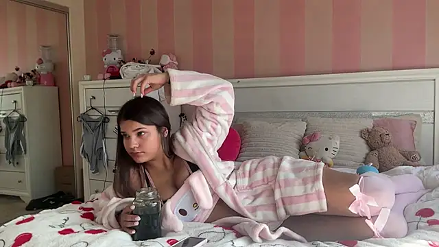 TheDaisyPink online show from February 2026 09:51:01 PM