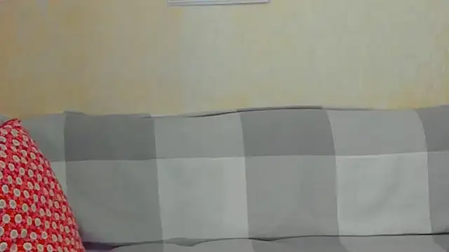 Snapshot of beddable_woman chatting on May 2026 09:15:02 AM beddable woman online show from May 2026 09:15:02 AM