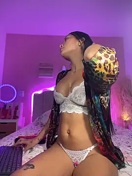 Snapshot of SofiaSiren chatting on March 2026 02:07:02 AM SofiaSiren online show from March 2026 02:07:02 AM