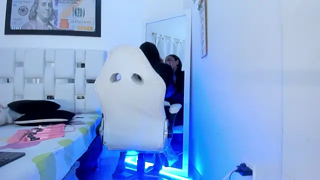 Snapshot of isabellalovestory chatting on February 2026 05:11:01 AM isabellalovestory online show from February 2026 05:11:01 AM