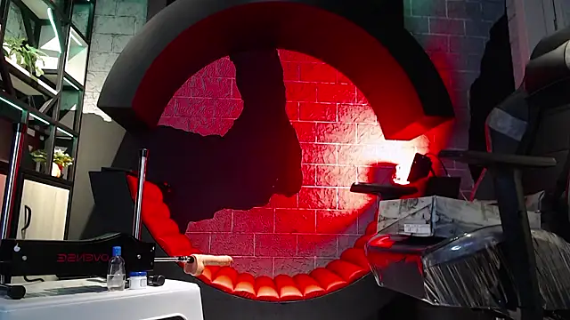 Snapshot of MiistressBlu chatting on February 2026 01:51:01 PM MiistressBlu online show from February 2026 01:51:01 PM