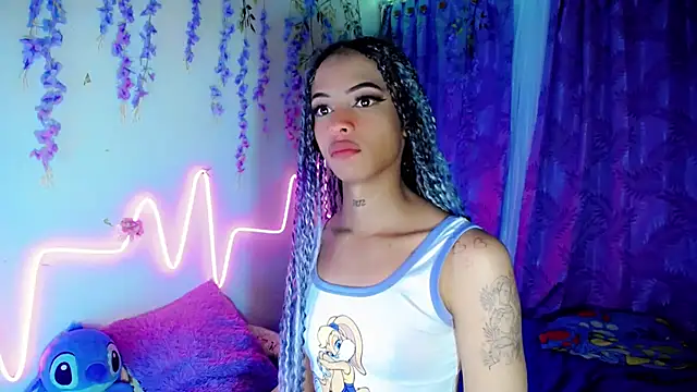 Snapshot of DahliaGill chatting on July 2026 04:52:01 AM DahliaGill online show from July 2026 04:52:01 AM