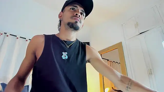 Snapshot of neyder_sanz chatting on February 2026 03:21:02 AM neyder sanz online show from February 2026 03:21:02 AM