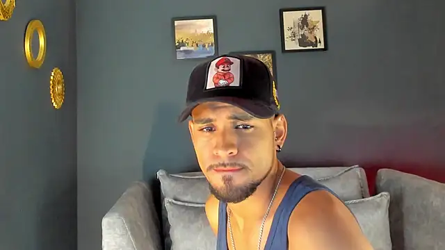 Snapshot of neyder_sanz chatting on February 2026 12:35:02 PM neyder sanz online show from February 2026 12:35:02 PM