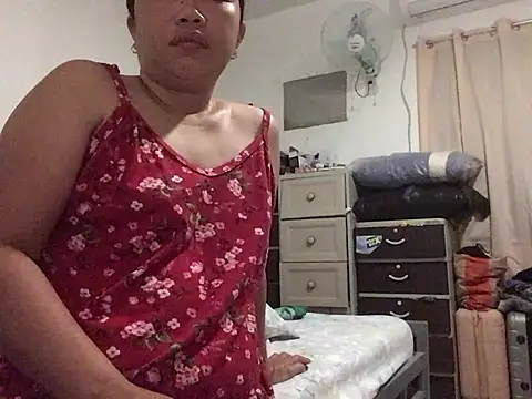 Snapshot of lady_candy85 chatting on February 2026 08:23:01 PM lady candy85 online show from February 2026 08:23:01 PM