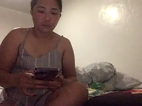 Snapshot of lady_candy85 chatting on February 2026 07:22:01 PM lady candy85 online show from February 2026 07:22:01 PM