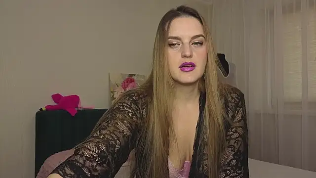 Snapshot of GEvangelinka chatting on June 2026 02:14:01 AM GEvangelinka online show from June 2026 02:14:01 AM