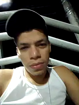 Andres sant  online show from April 2026 04:46:02 AM