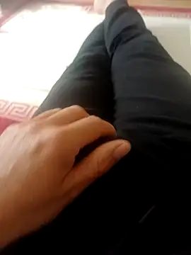 Snapshot of Serdar4535 chatting on April 2026 06:20:02 AM Serdar4535 online show from April 2026 06:20:02 AM