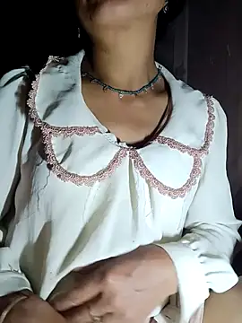 witch-xx online show from April 2026 06:09:01 PM