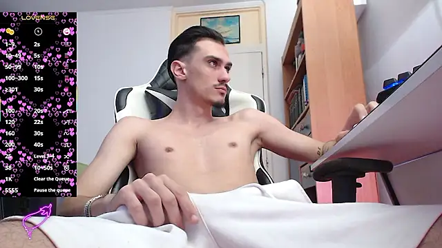 Snapshot of silasluxor chatting on February 2026 09:35:02 AM silasluxor online show from February 2026 09:35:02 AM