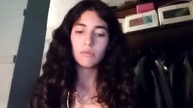 EldoraSchleker online show from February 2026 12:37:02 AM