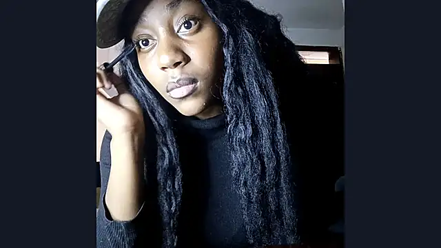 ChristalAkoni online show from February 2026 03:59:01 PM