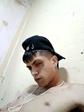 Snapshot of CubanoxxxSex chatting on March 2026 12:39:01 AM CubanoxxxSex online show from March 2026 12:39:01 AM