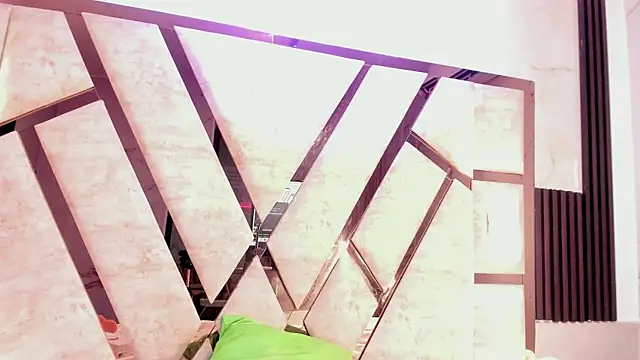 salem rosee online show from March 2026 08:26:33 AM