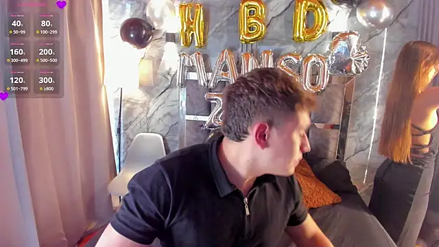 Snapshot of Manson_and_Zoe chatting on April 2026 03:05:02 PM Manson and Zoe online show from April 2026 03:05:02 PM