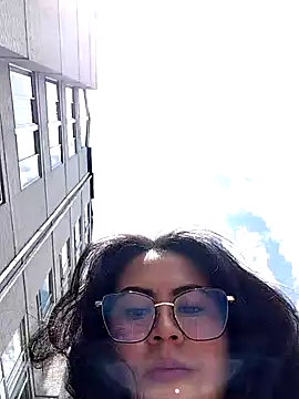 Snapshot of Mari-98 chatting on February 2026 05:45:02 PM Mari-98 online show from February 2026 05:45:02 PM