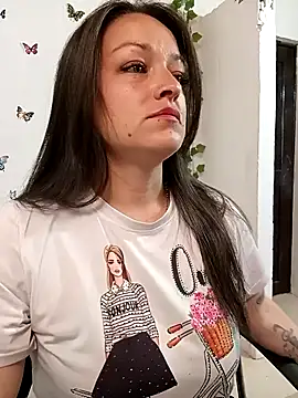 Ivanna Greey1 online show from March 2026 09:28:01 PM