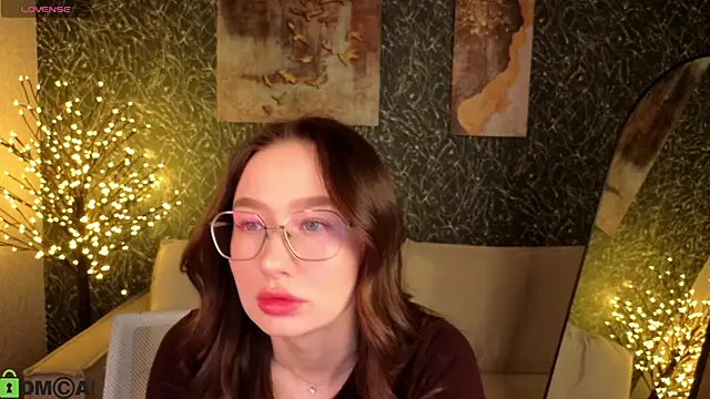 Snapshot of _Kiki_angel_ chatting on February 2026 01:45:01 AM Kiki angel online show from February 2026 01:45:01 AM