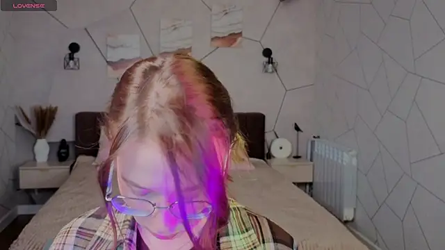  Kiki angel  online show from March 2026 01:07:02 AM