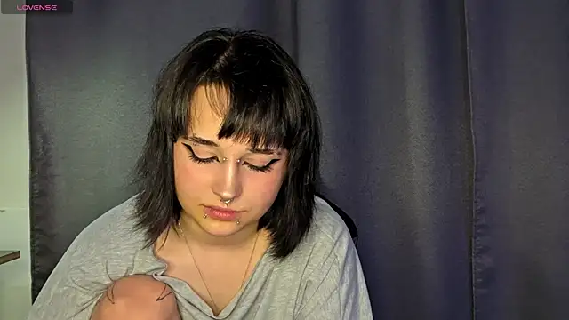 PureSofia online show from April 2026 07:36:01 PM