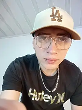 Snapshot of Emmanuel_Lust chatting on February 2026 12:01:02 PM Emmanuel Lust online show from February 2026 12:01:02 PM