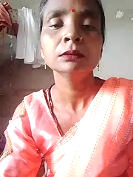 Snapshot of Anamika-Devi chatting on June 2026 04:28:01 AM Anamika-Devi online show from June 2026 04:28:01 AM