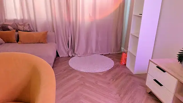 Snapshot of MariamGravert chatting on February 2026 06:42:02 AM MariamGravert online show from February 2026 06:42:02 AM