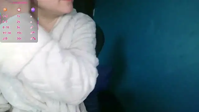 Snapshot of JadeAlexis403 chatting on February 2026 08:37:01 AM JadeAlexis403 online show from February 2026 08:37:01 AM