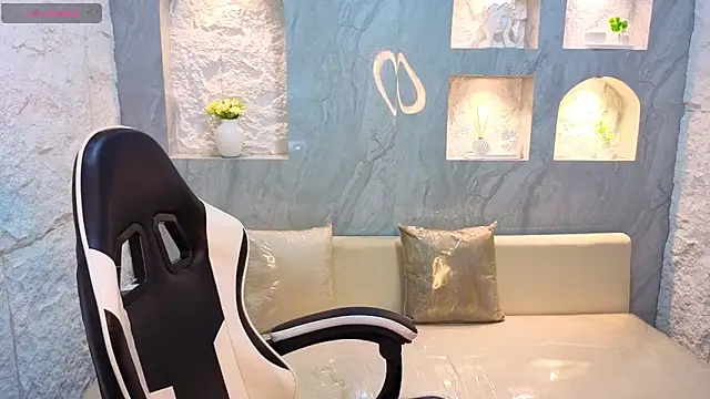 Catalina Tx  online show from February 2026 02:43:01 PM